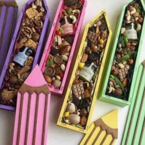 ✏️ Drewniane pudełka w kształcie ołówka – Zestaw upominkowy