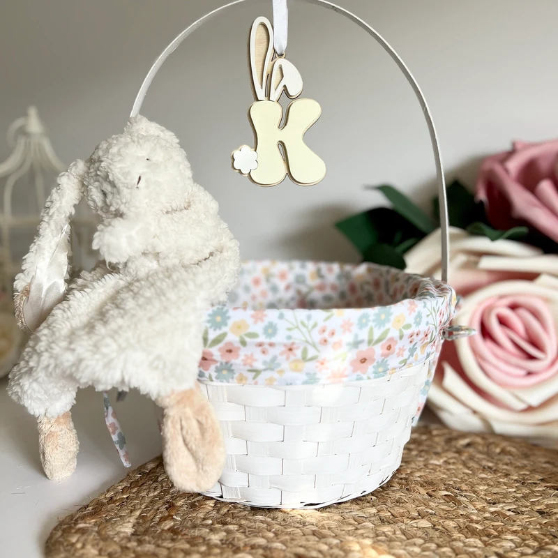 Drewniane dekoracje wielkanocne – spersonalizowane inicjały - obrazek 3